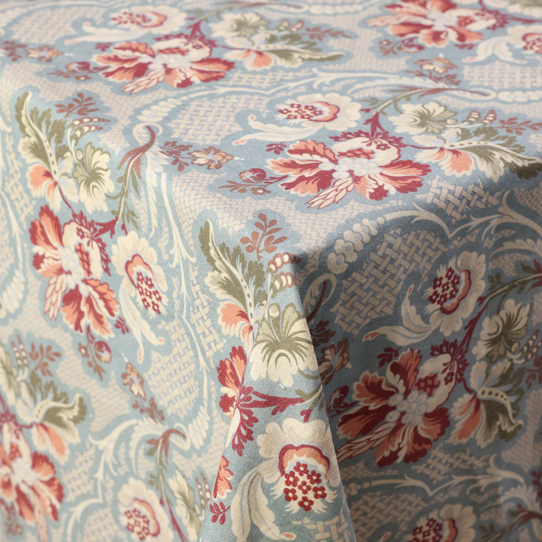 Iris Linen Tablecloth, Rectangle