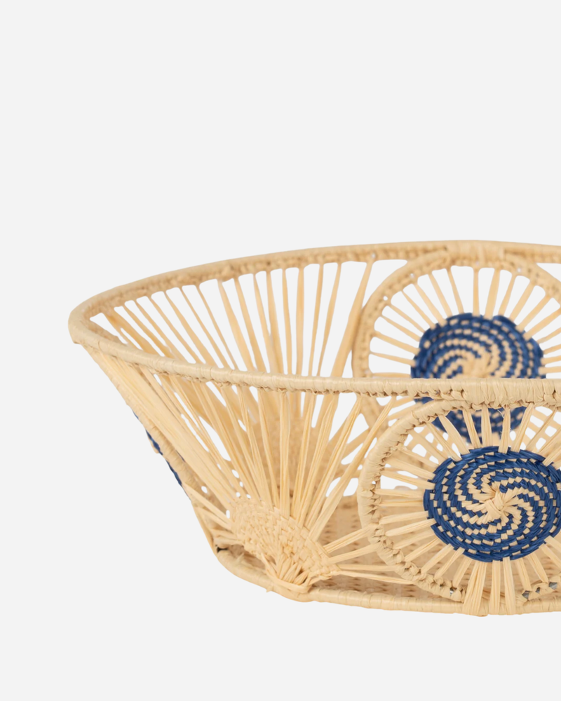 RAFFIA OVAL MEDALLION BASKET, BLUE