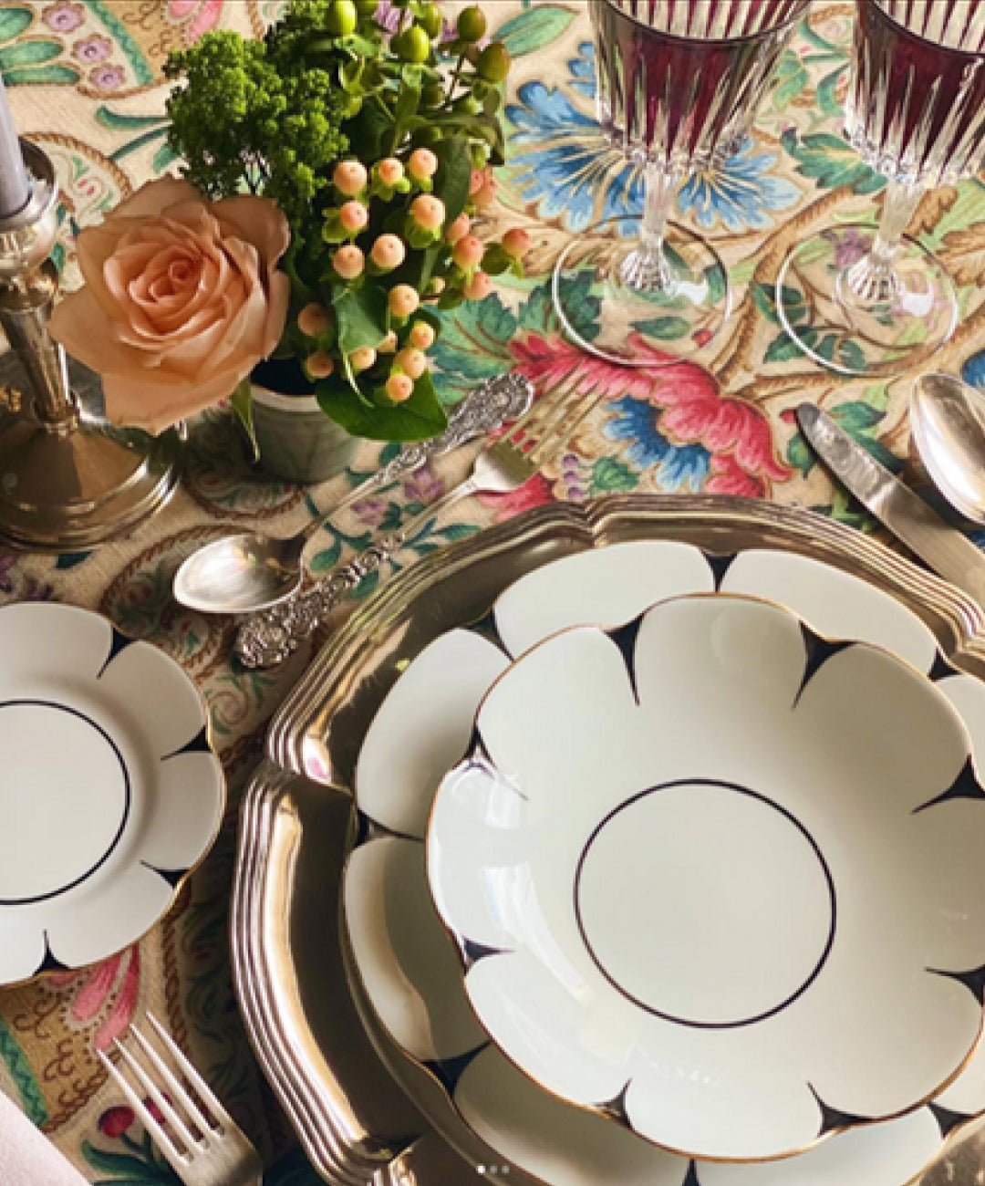 Drops Charger Plate, Set of 4